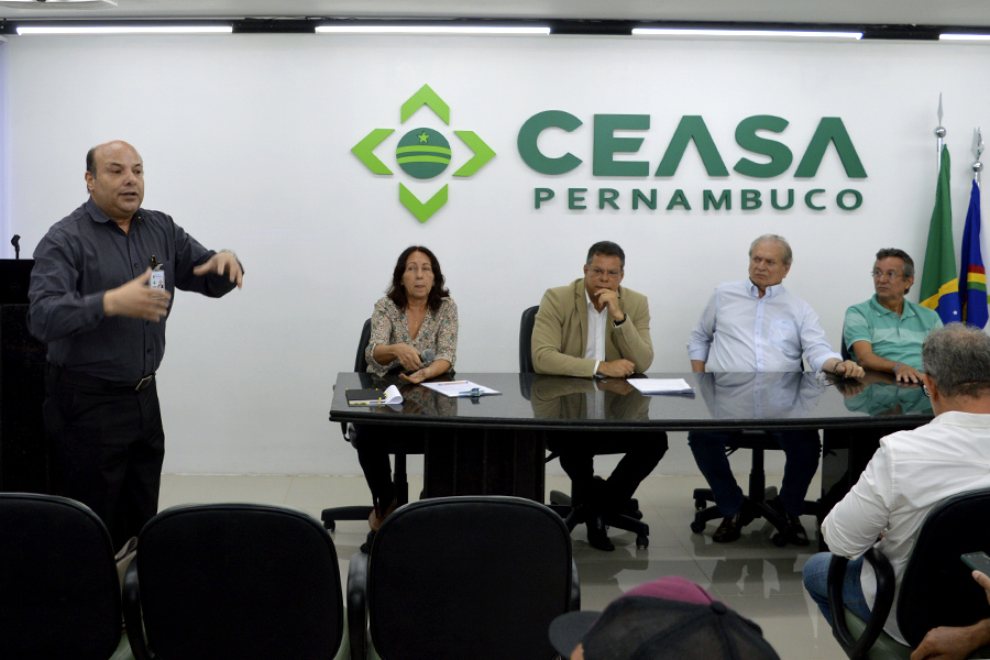Ceasa promove encontro sobre uso indevido de agrotóxicos 